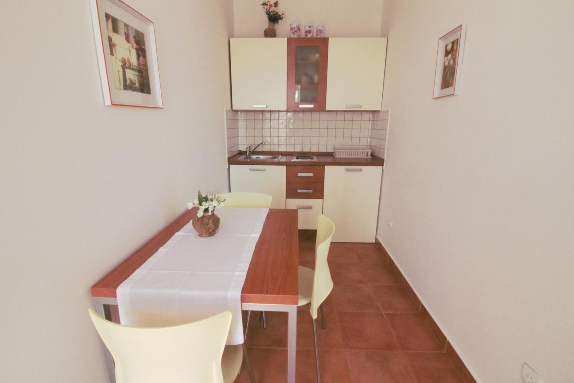 Studios & Rooms Fiesta Novalja Εξωτερικό φωτογραφία